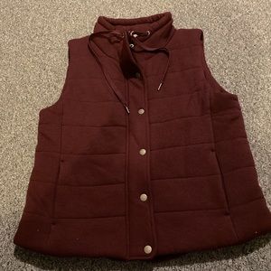 NWT burgundy Staccato Vest NWT SZ L